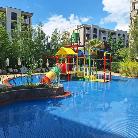 3 With Poolview In Cascadas דירה *