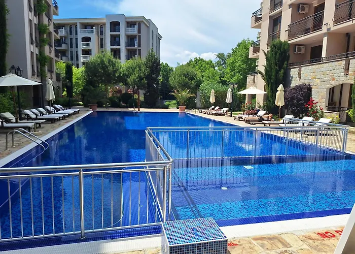 3 With Poolview In Cascadas Apartamento *